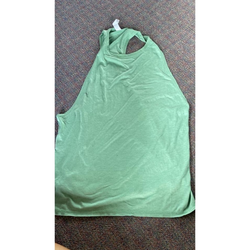 4 workout tank tops